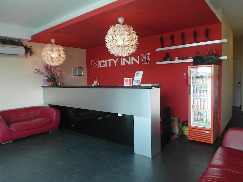 Mcity Inn Мири Экстерьер фото